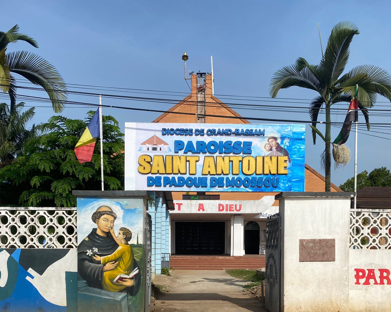 cote-divoire-eglise-catholique-des-theologiens-ivoiriens-montent-au-creneau.jfif