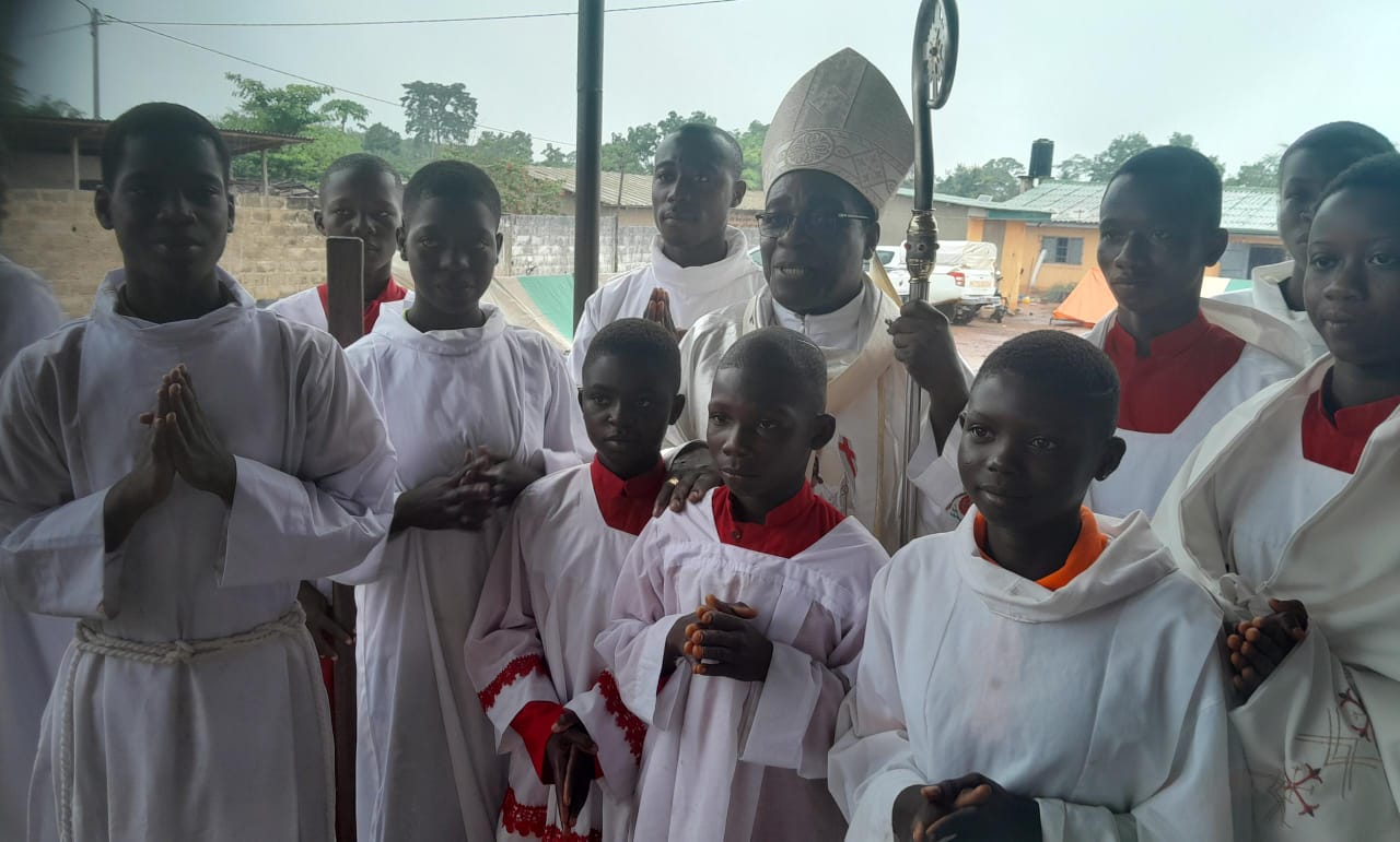 cote-divoire-zadiahio-et-briehoa-2-foi-vivante-et-amour-en-action.jpg