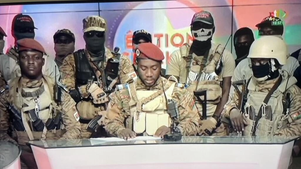 Burkina Faso / Damiba démis, des militaires annoncent la dissolution du gouvernement et la fermeture des frontières