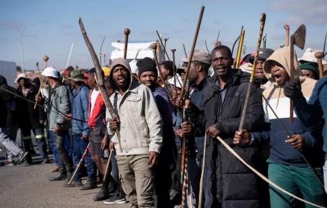 Côte d'Ivoire / Xénophobie en Afrique du Sud : L'abbé Abékan appelle l'Afrique à retrouver l'esprit de Mandela