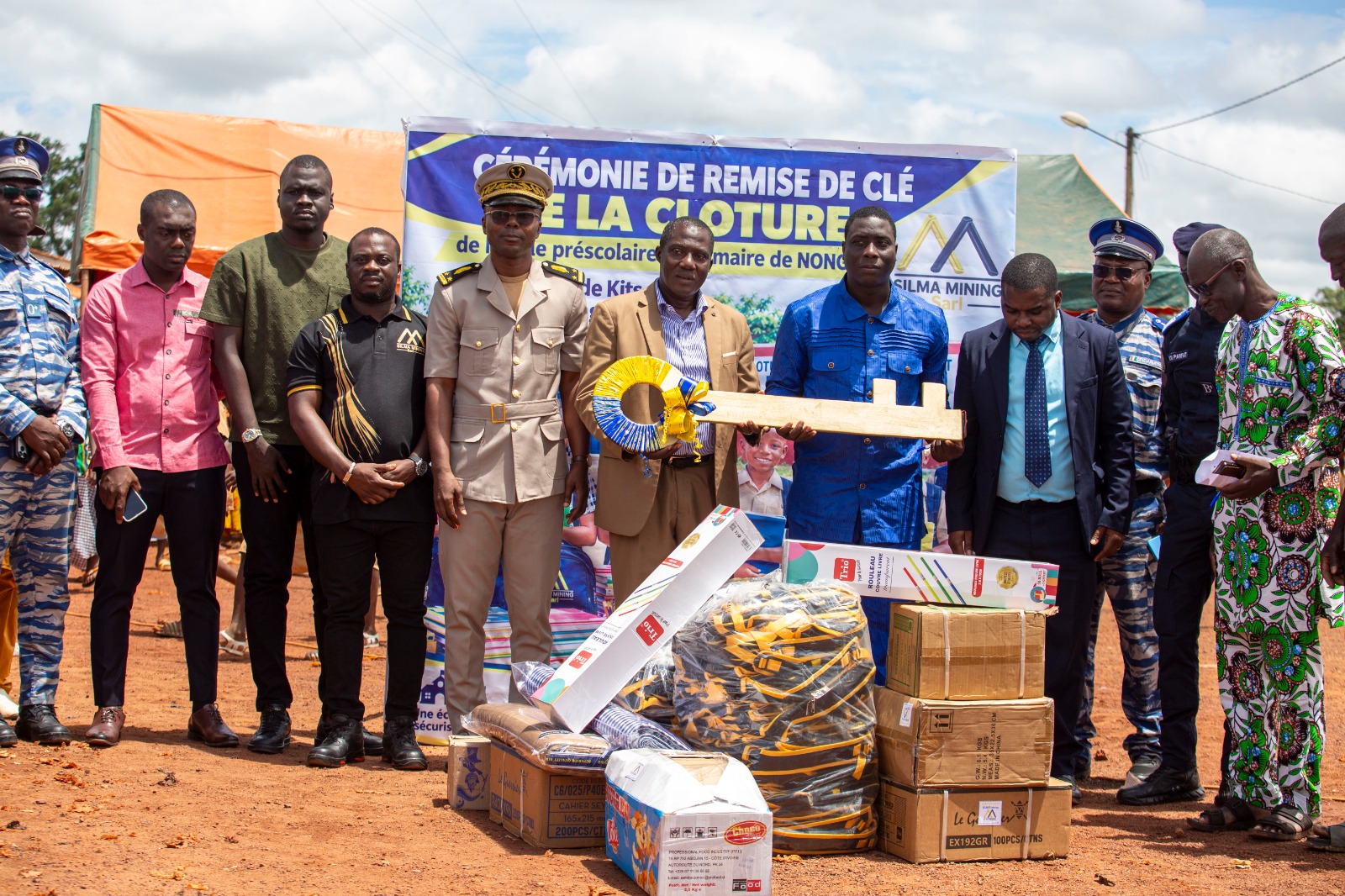 Côte d’Ivoire / Région de la Bagoué : Une entreprise offre une école mieux protégée à Nongana