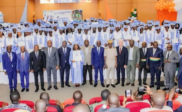San-Pedro : L’université polytechnique célèbre ses premiers diplômés et enseignants promus